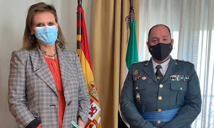 La delegada del Gobierno recibe al nuevo jefe de la Comandancia de la Guardia Civil en Cáceres