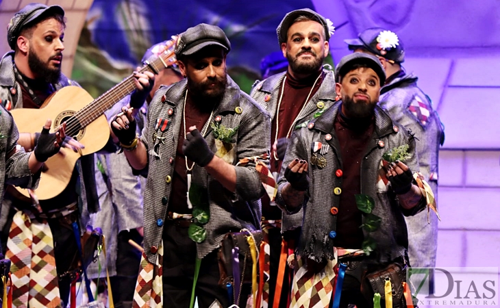 SEMIFINAL COMBA: Actuación y entrevista de la murga Marwan