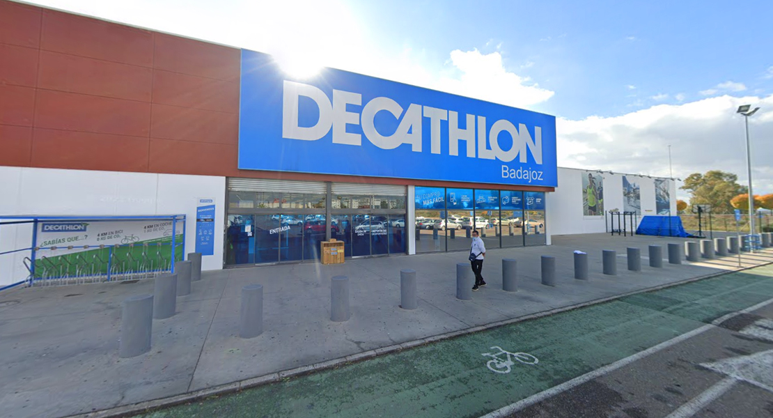 Decathlon se ve obligado a retirar del mercado dos de sus relojes