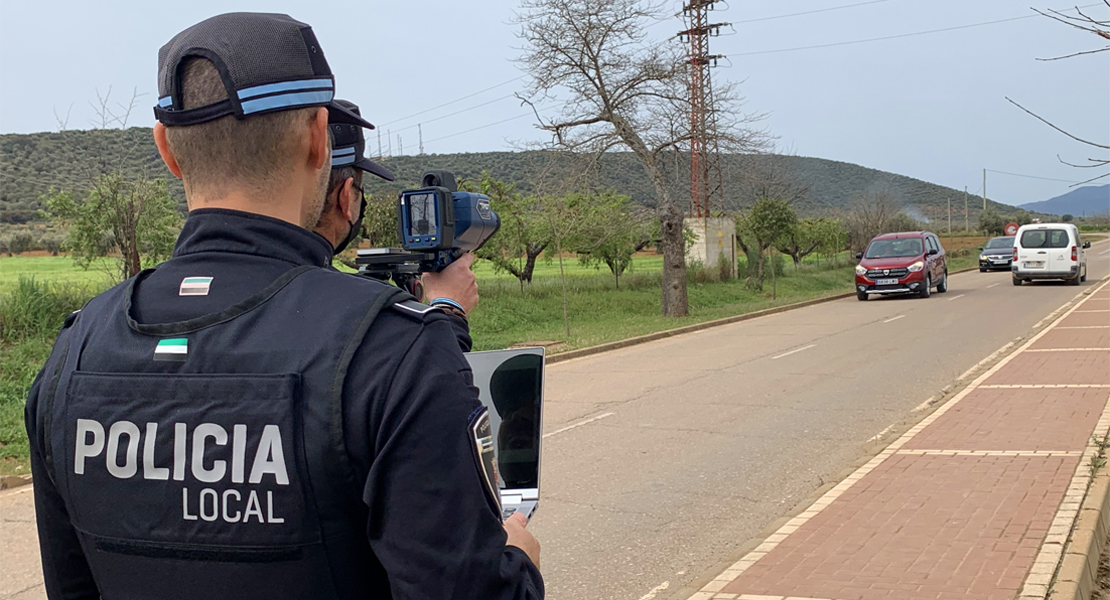 Llegan las multas por velocidad a los pueblos: Los Santos de Maimona ya utiliza los nuevos radares