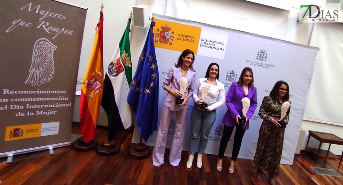 Cuatro extremeñas reciben el reconocimiento &#39;Mujeres que rompen&#39; en Badajoz