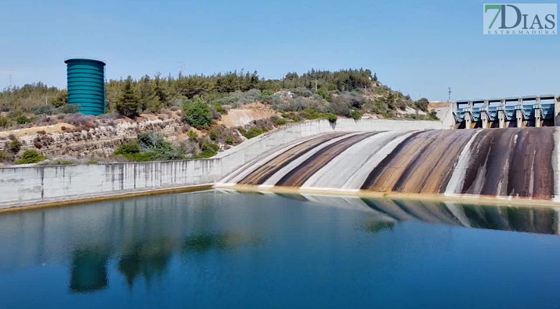 TEMA DEL DÍA: ¿Están los extremeños concienciados con el buen uso del agua?