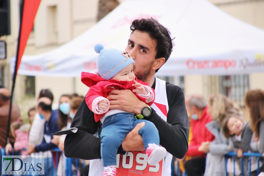 Imágenes de que deja la Maratón y Media Maratón Ciudad de Badajoz