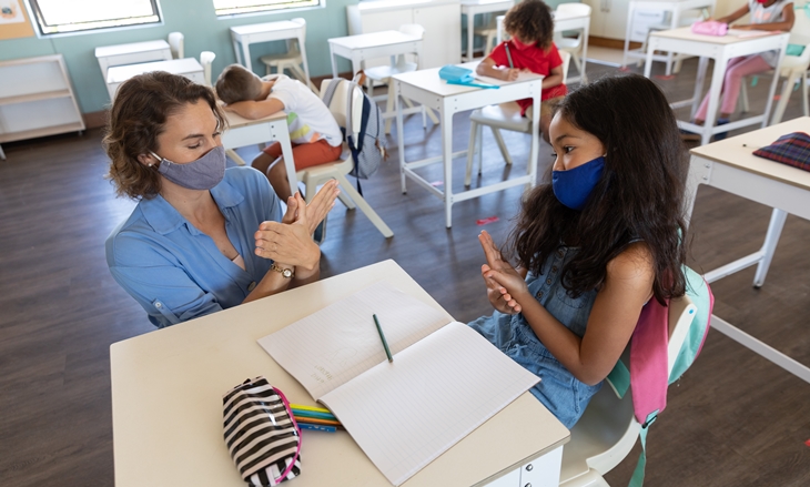 ANPE denuncia que los docentes extremeños: &quot; Nos situamos entre uno de los peores retribuidos en España&quot;