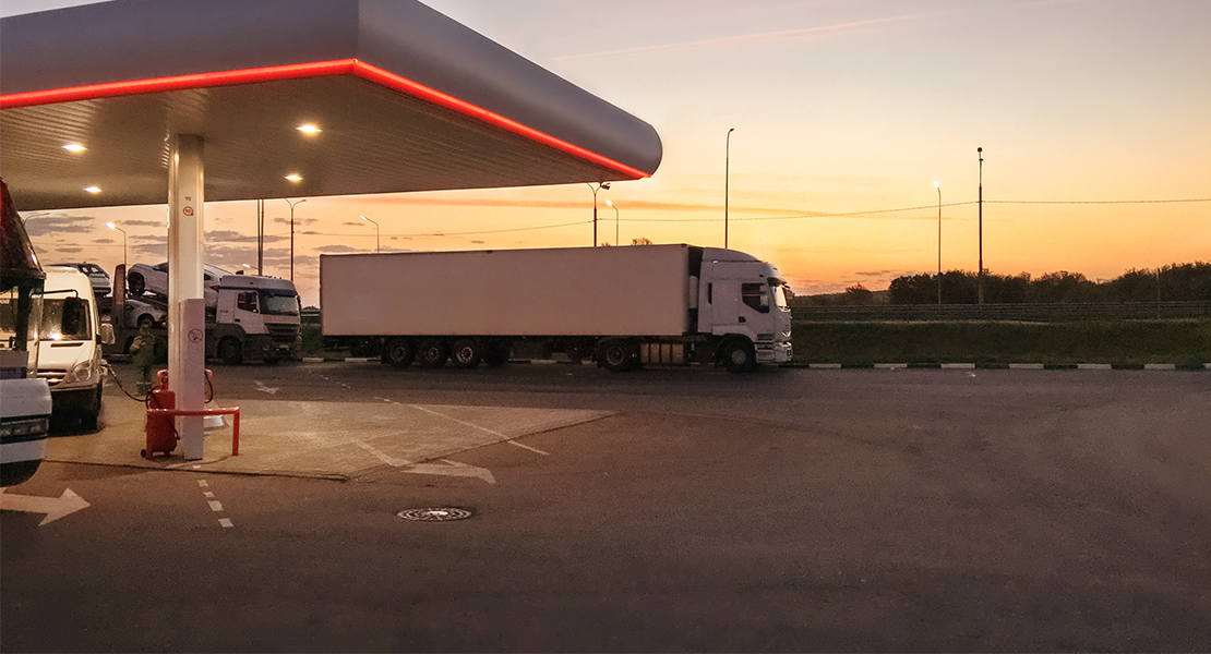 VER ÁEX - CEADE sobre las estaciones de servicio extremeñas: &quot;Van a conseguir que cierren todas&quot;