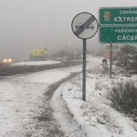 El 112 activa la alerta: vuelve la nieve a Extremadura