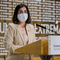 Darias defiende una respuesta sanitaria "coordinada" de la UE para Ucrania