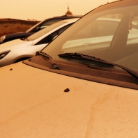 Multas por no limpiar el coche de polvo sahariano