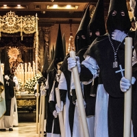 Exposición en Badajoz: ‘Vistiendo la Semana Santa pacense’
