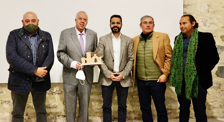 La Escuela de Tauromaquia de la Diputación de Badajoz es homenajeada en la Feria del Toro de Olivenza
