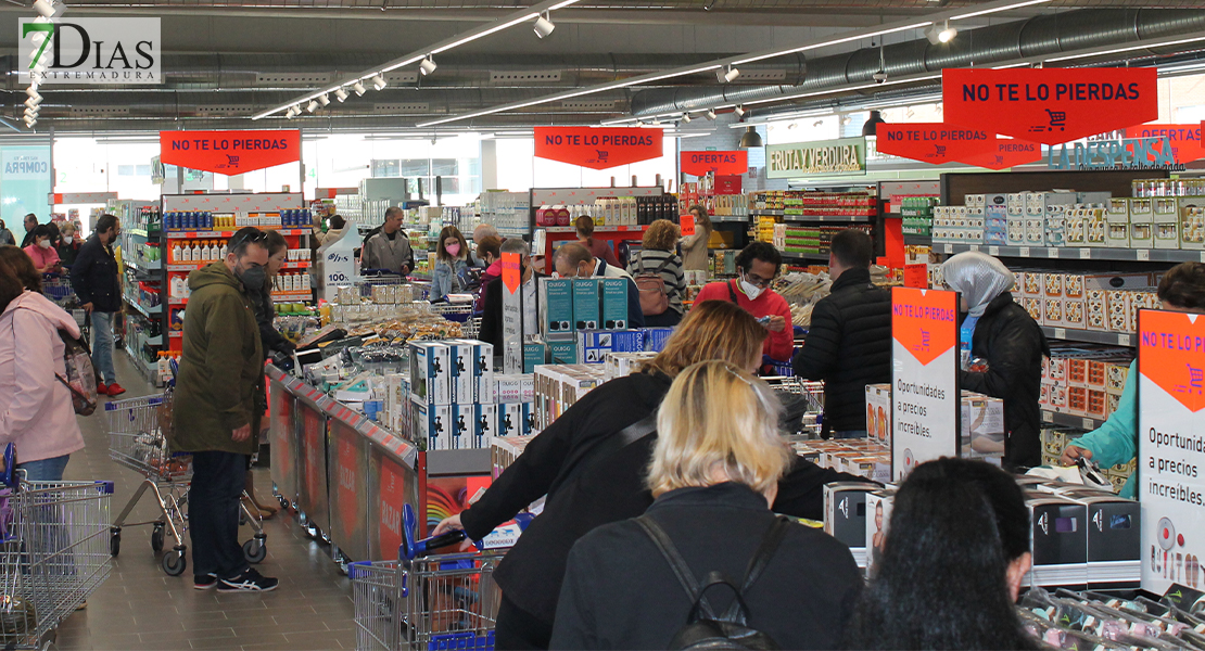 Éxito en la inauguración del nuevo ALDI en Badajoz