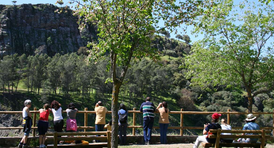 El Parque Nacional de Monfragüe recupera la afluencia de visitantes durante la Semana Santa
