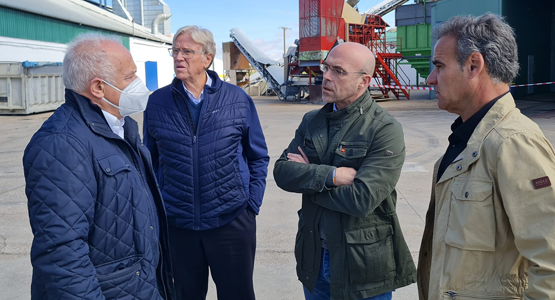 El eurodiputado de VOX Jorge Buxadé visita Extremadura