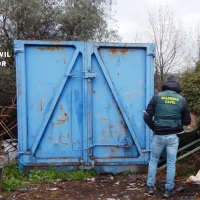 La Guardia Civil desmantela dos depósitos ilegales de chatarra en Valencia de Alcántara