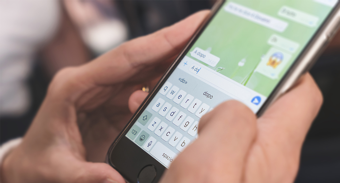 Se podrán autodestruir los mensajes de WhatsApp en varios chats a la vez