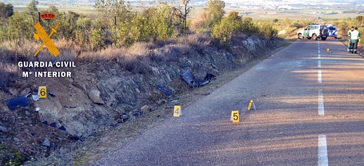 Provoca un accidente por ir bebido y abandona el lugar sin auxiliar a una mujer herida