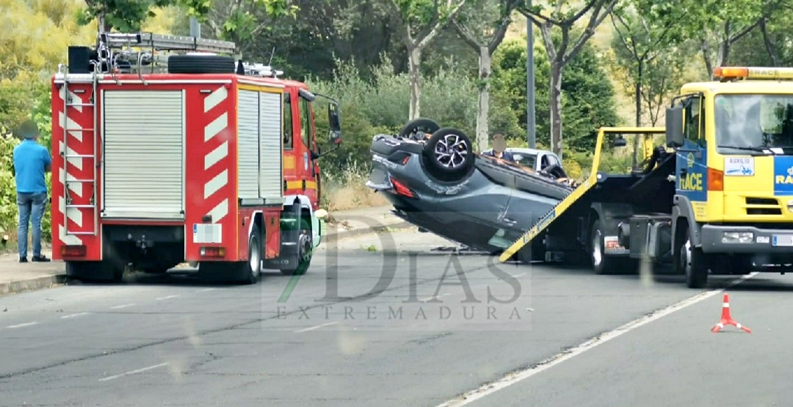 Brusco accidente en las calles de Plasencia