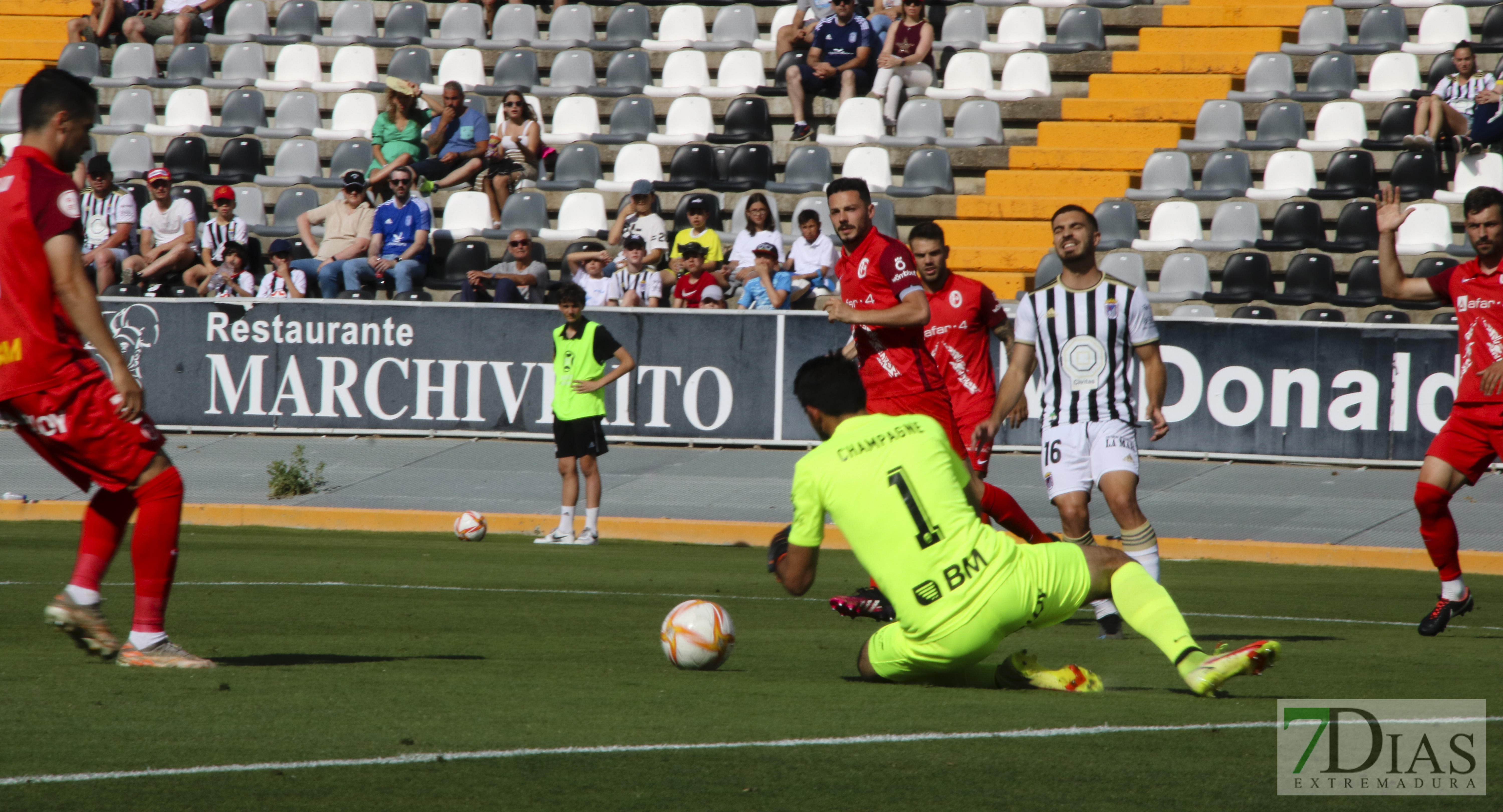 Imágenes del CD. Badajoz 1 - 2 Rayo Majadahonda