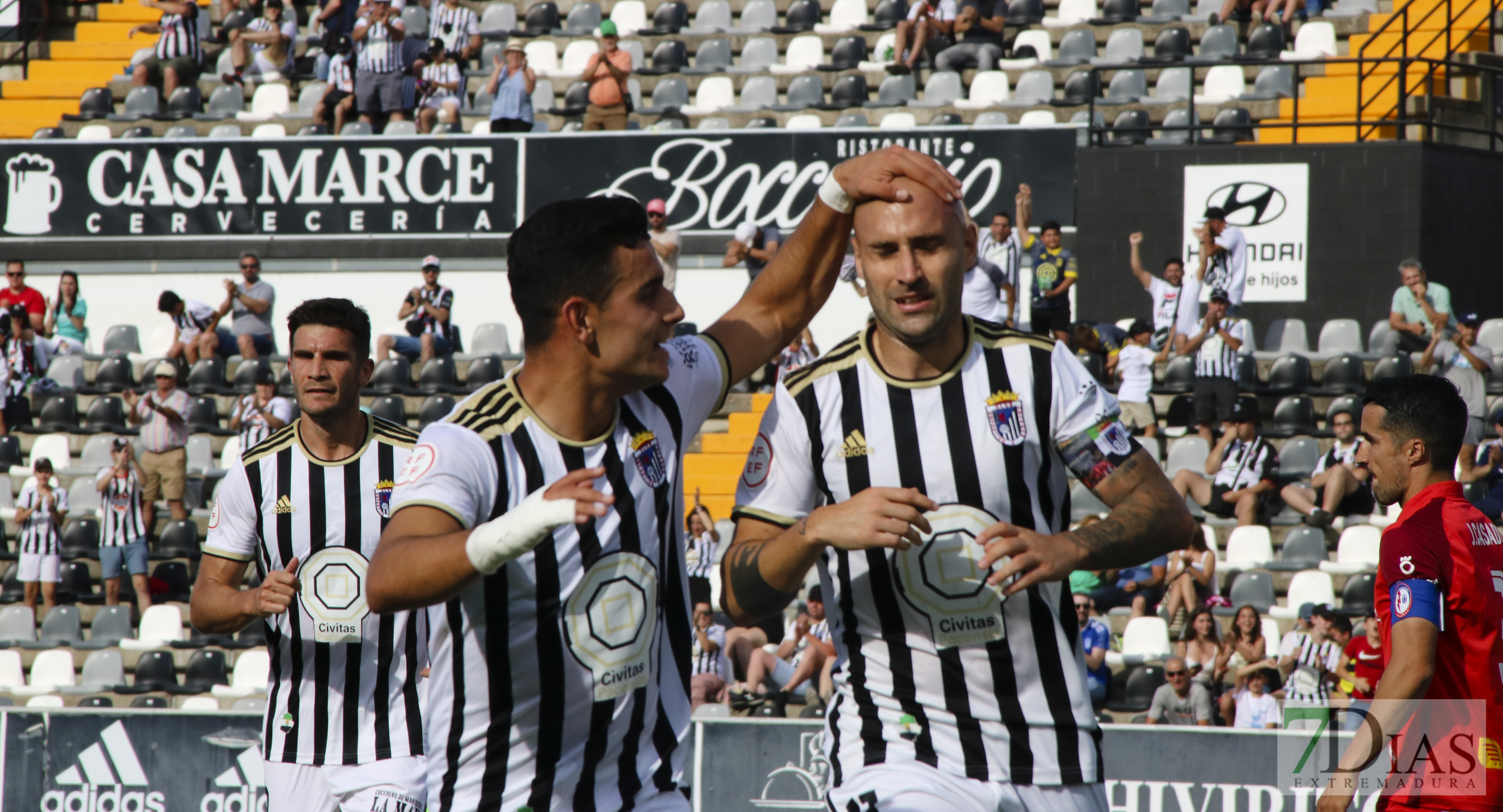 Imágenes del CD. Badajoz 1 - 2 Rayo Majadahonda