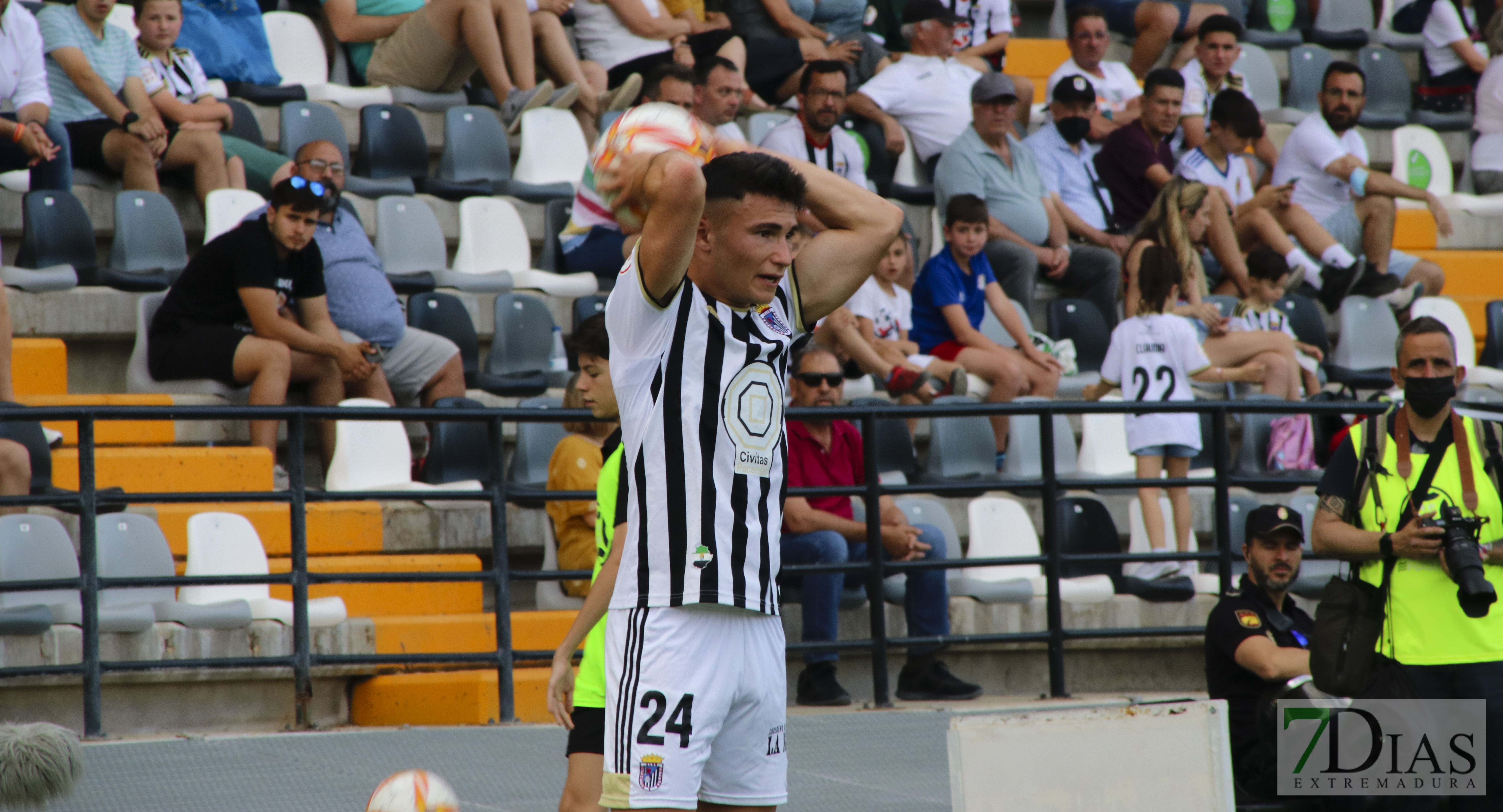 Imágenes del CD. Badajoz 1 - 2 Rayo Majadahonda