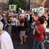 300 personas expresan su “No a la Mina” en las calles de Cáceres