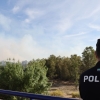 Desde las 15h se lucha para controlar un incendio al oeste de Badajoz capital