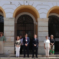 Minuto de silencio en Badajoz por el asesinato de Clotilde Minuto de silencio en Badajoz por el asesinato de Clotilde