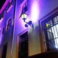 El reto de la Asociación de Huntington: iluminar los edificios más emblemáticos de Extremadura