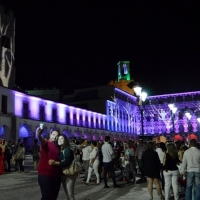 La Plaza Alta se llena de luz y sonido en favor de la discapacidad visual