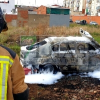 Otro más. La epidemia de la quema de coches en Badajoz