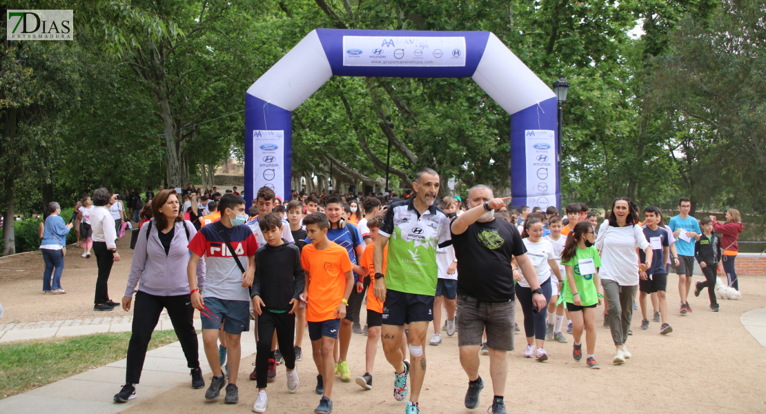 Inauguración de la Carrera Solidaria de la Asociación del Claustro del Barrio de San Roque