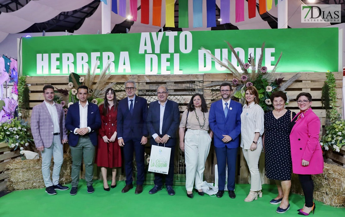 Imágenes de la Feria Ganadera y Agroturística de La Siberia en Herrera del Duque