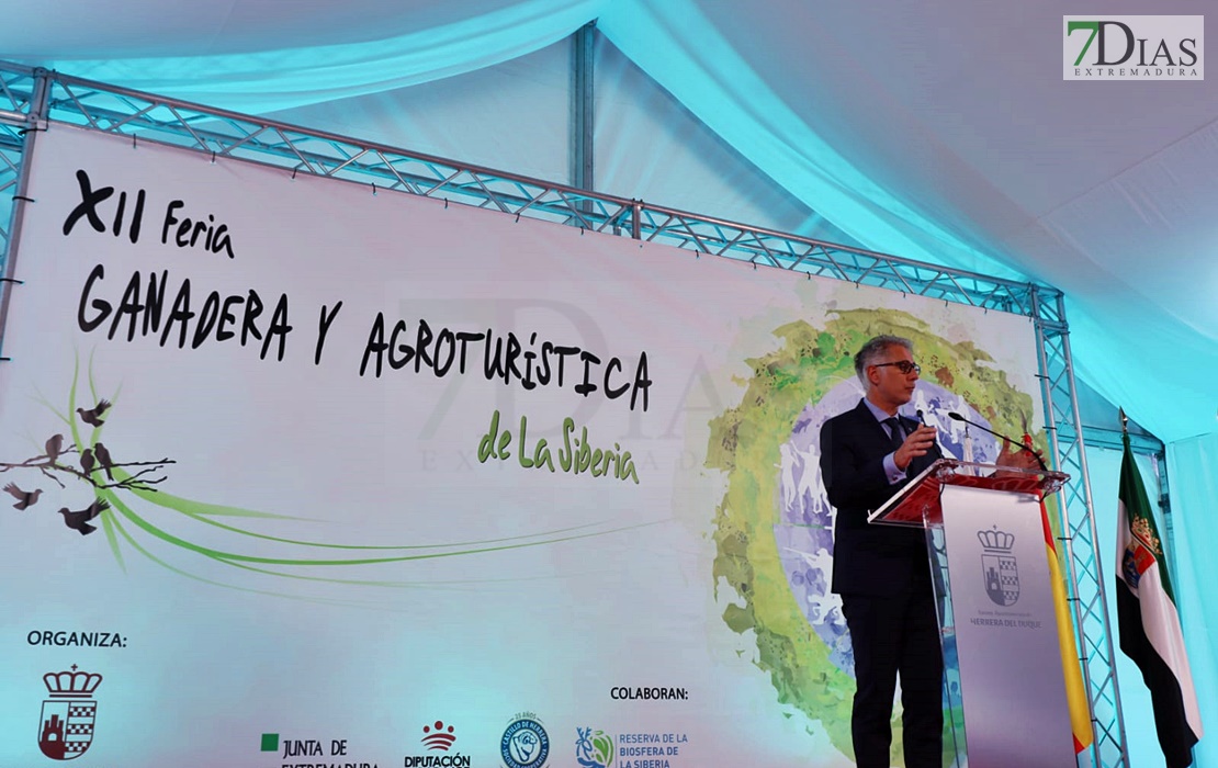 Imágenes de la Feria Ganadera y Agroturística de La Siberia en Herrera del Duque