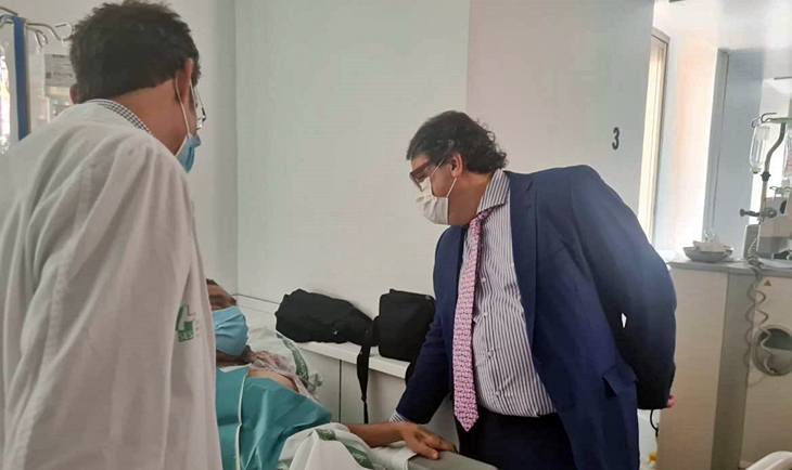 La nueva Unidad de Hemodiálisis del hospital San Pedro de Alcántara aporta “vida y calidad de vida”
