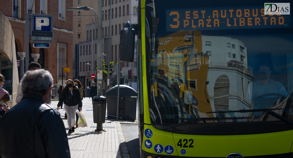 Confirman los horarios en los que no habrá autobuses en Badajoz por la huelga durante la feria