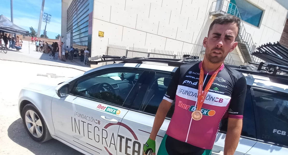 José Antonio Gaspar se cuelga el bronce en el Campeonato de España de ciclismo adaptado