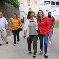 María Guardiola felicita a Juanma Moreno y a la región hermana de Andalucía