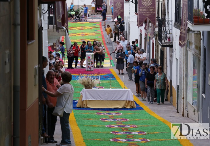 San Vicente de Alcántara se vuelca con el Corpus 2022