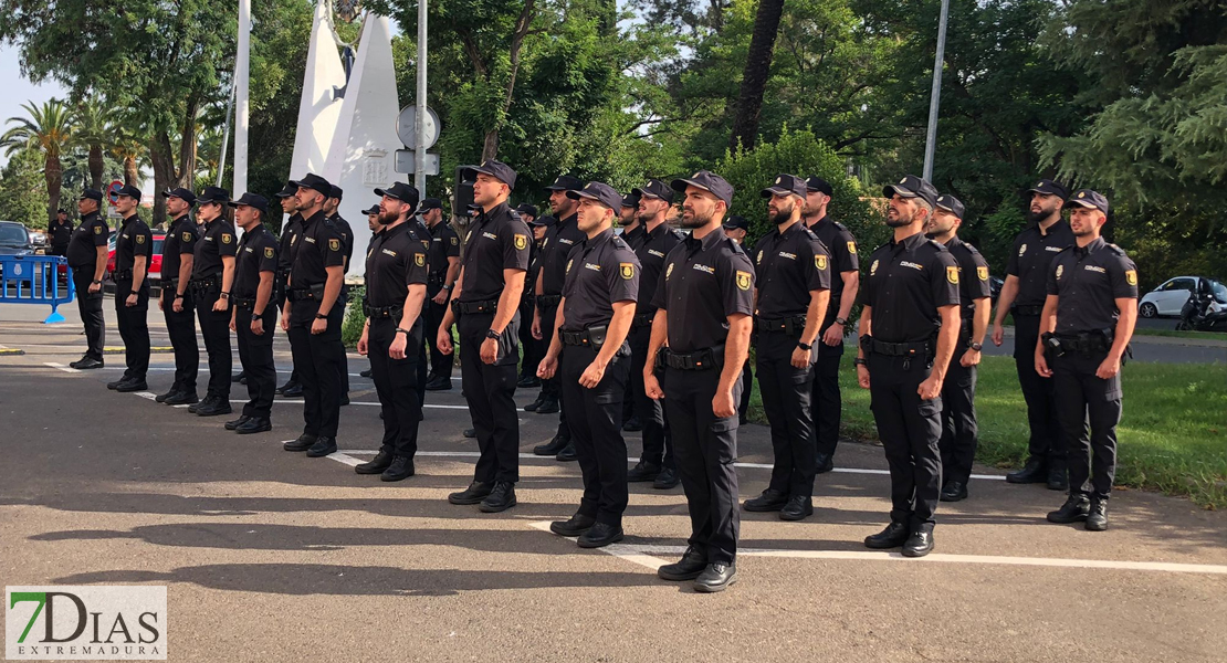 Imágenes del acto de presentación de la 37 promoción de la Escala Básica de la Policía Nacional