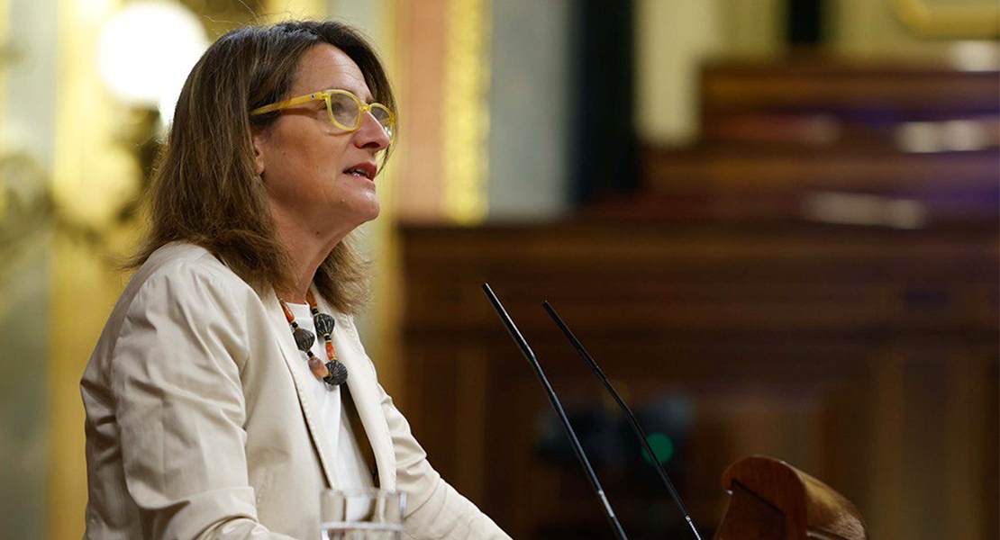 Los consumidores de electricidad han ahorrado 250 M€ en dos semanas, según el Gobierno