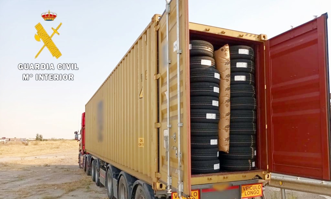 Detenido en la A-5 tras intentar darse a la fuga mientras conducía un camión robado en Portugal