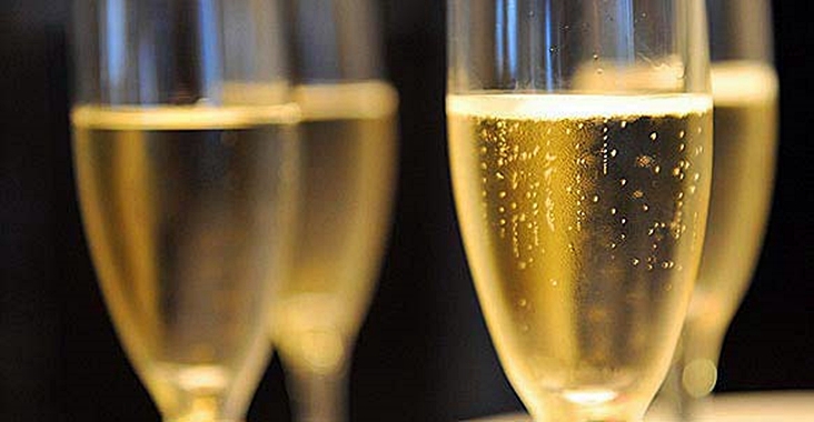 Cs celebra que Extremadura cuente con representación en el consejo de la DOP cava