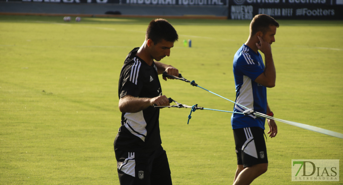 Imágenes del inicio de la pretemporada del CD. Badajoz