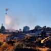 Evitan que el fuego llegue a las casas tras producirse un incendio de pastos en Plasencia