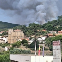 Avanza sin control un nuevo incendio en Extremadura, este en la Sierra de Gata (CC)