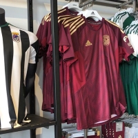 Cuál es la camiseta que más compran los aficionados blanquinegros