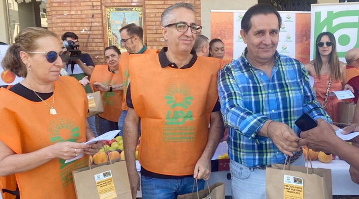 Los agricultores y consumidores extremeños reclaman el cumplimiento de la Ley de la Cadena