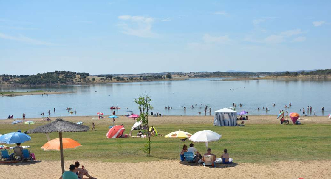 Actividades de educación ambiental en cinco playas de agua dulce extremeñas