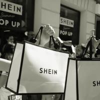 Las claves de SHEIN ¿Por qué está triunfando este fast fashion chino?