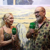 Ramón de Arcos presenta su exposición Rincones de Badajoz, tres olas y una hormiga